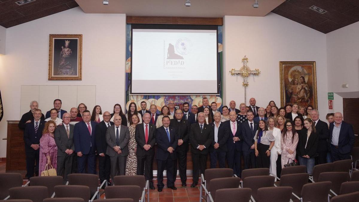 Presentación de los actos del centenario de la cofradía de la Piedad.