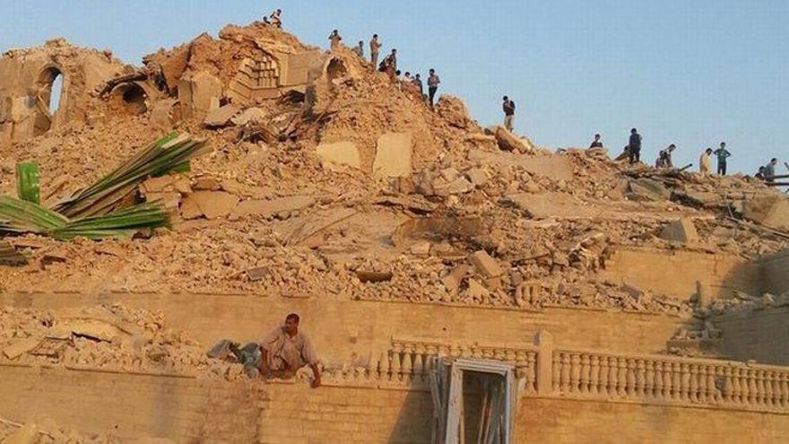 El Estado Islámico destruye la tumba del profeta Jonás en Mosul