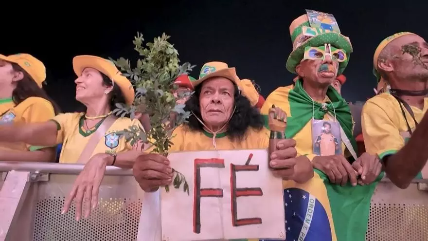 Río celebra la victoria de Brasil sobre Haití