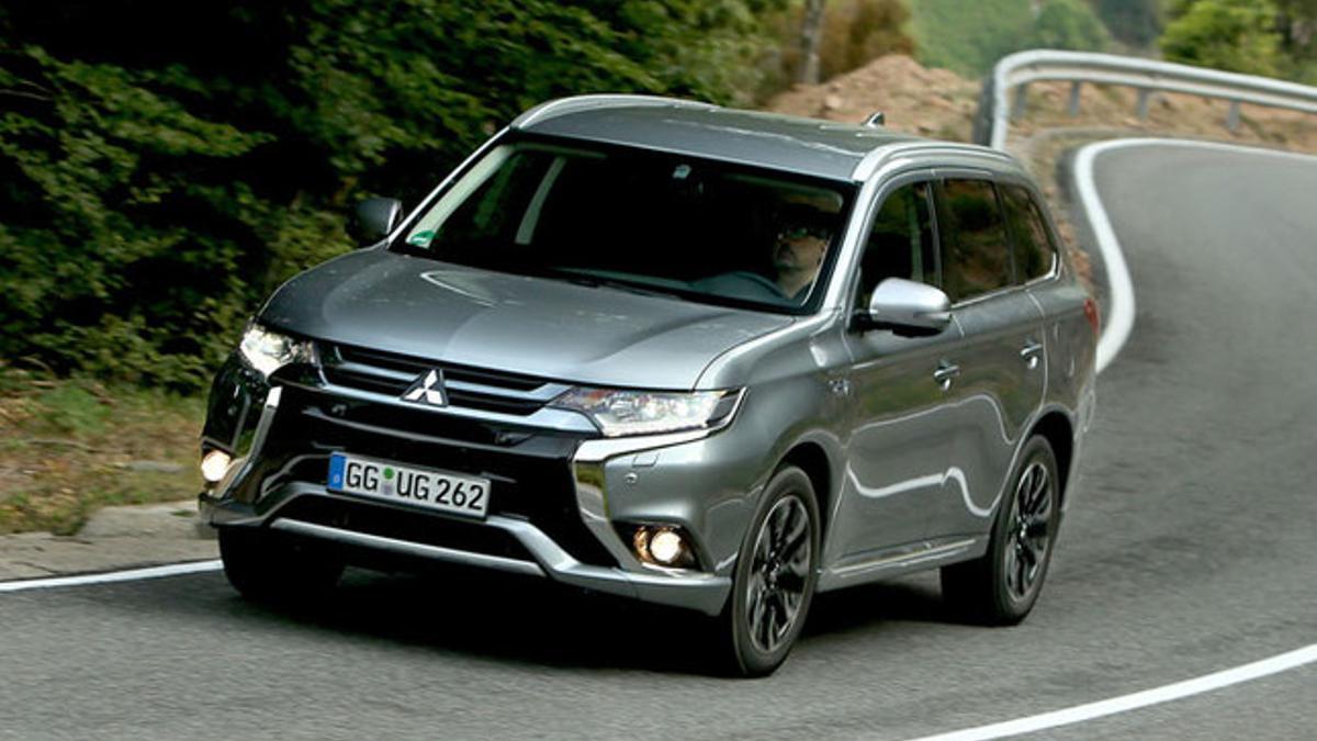 Outlander PHEV, el híbrido enchufable de Mitsubishi