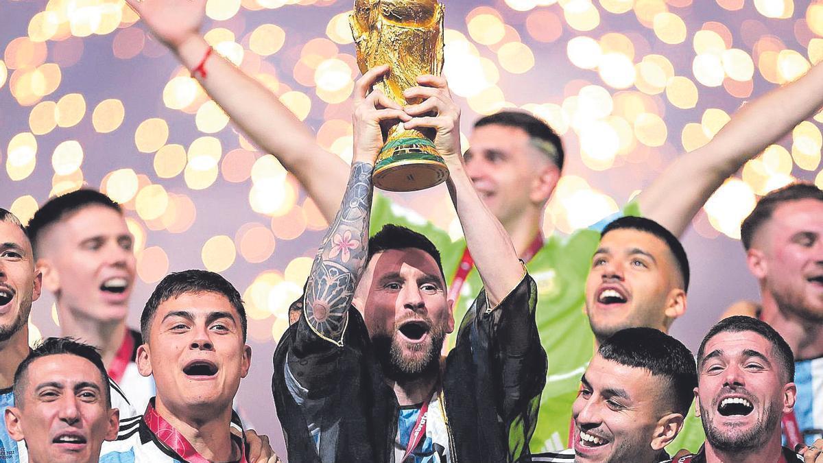 Messi levanta la Copa del Mundo en Catar 2022