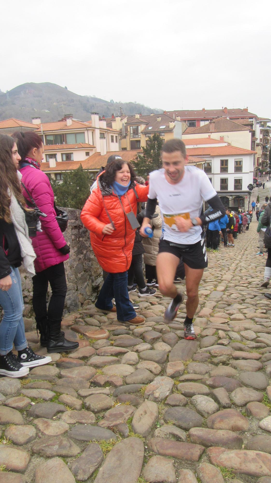 La Kangas Mountain congrega a más de 4.000 personas en Cangas de Onís