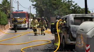 Piden dos años de cárcel a una mujer por incendiar el garaje de su expareja en Ibiza