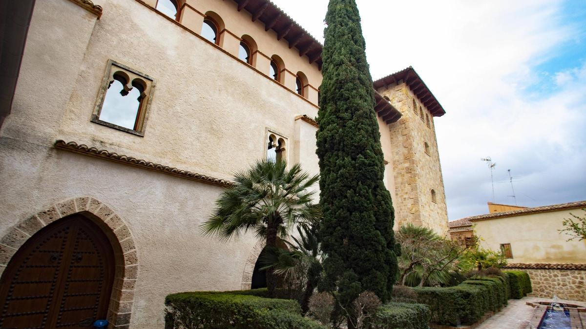 El patio del palacio de Anna.