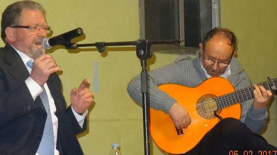 Vicente, &quot;El campanero de Gema&quot;, también canta flamenco