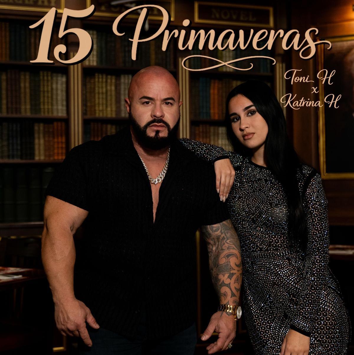 Imagen de Toni H junto a su hija Katrina.