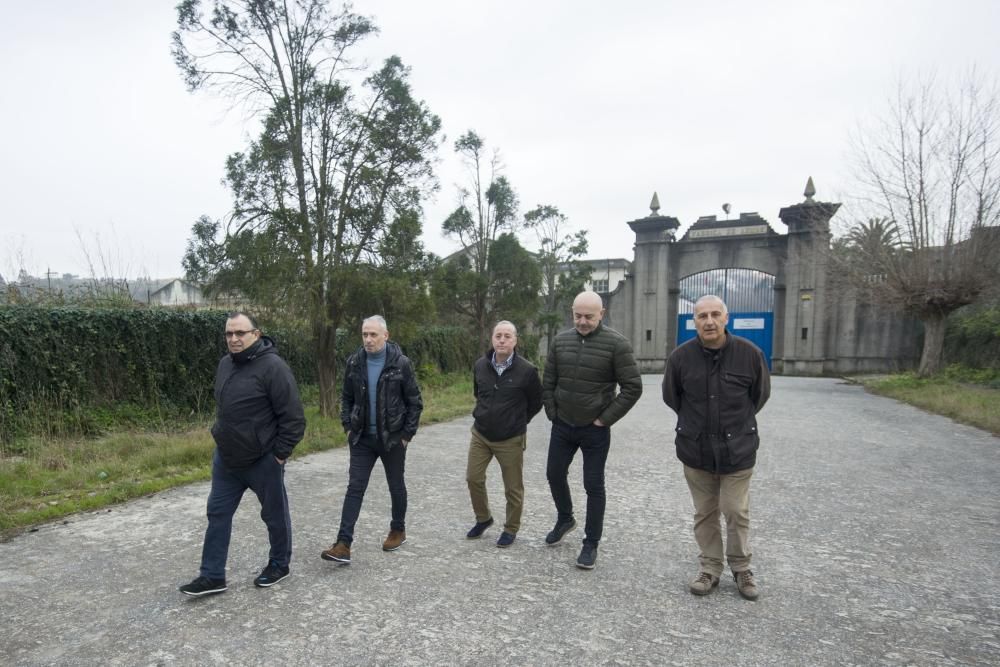 La factoría ha quedado desalojada de manera voluntaria - Defensa y Universidade da Coruña firmarán el contrato de concesión previsiblemente esta semana.