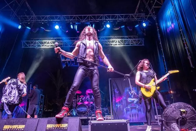 ¡Ave, Rock Imperium!