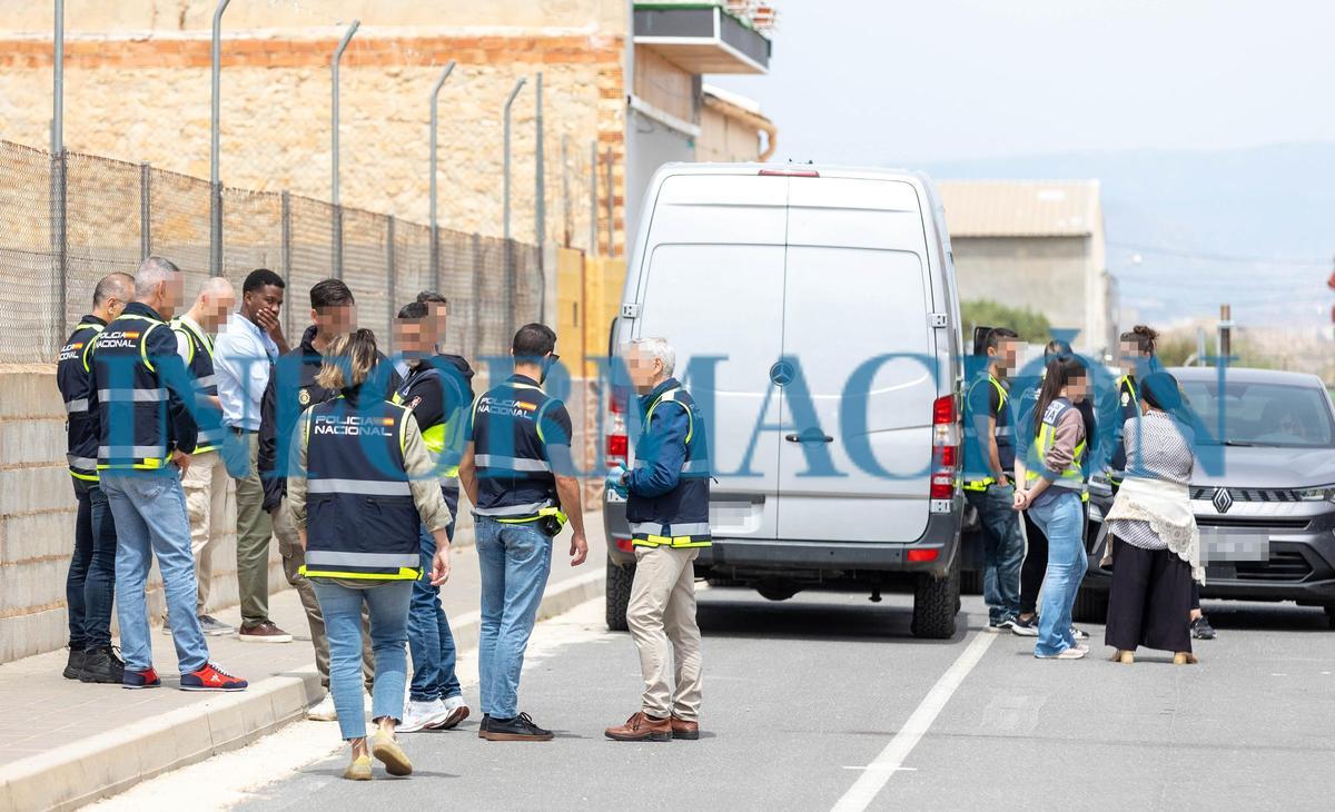 Detenido un empleado de Jesús Tavira y otras dos personas por matar y enterrar al empresario en Alicante Detenido un empleado de Jesús Tavira y otras dos personas por matar y enterrar al empresario en Alicante