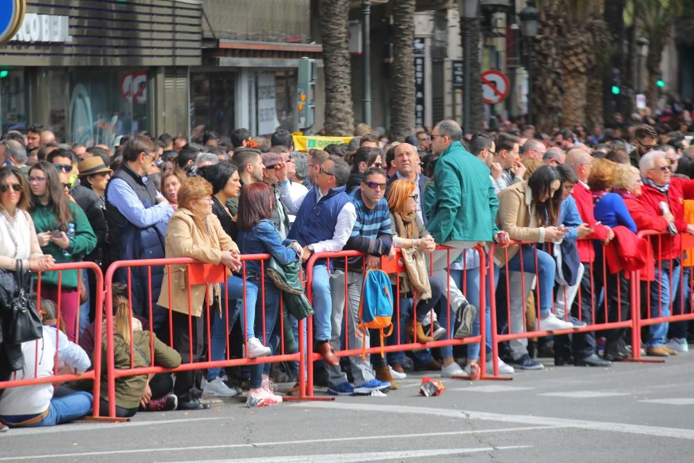 Búscate en la mascletà del 5 de marzo