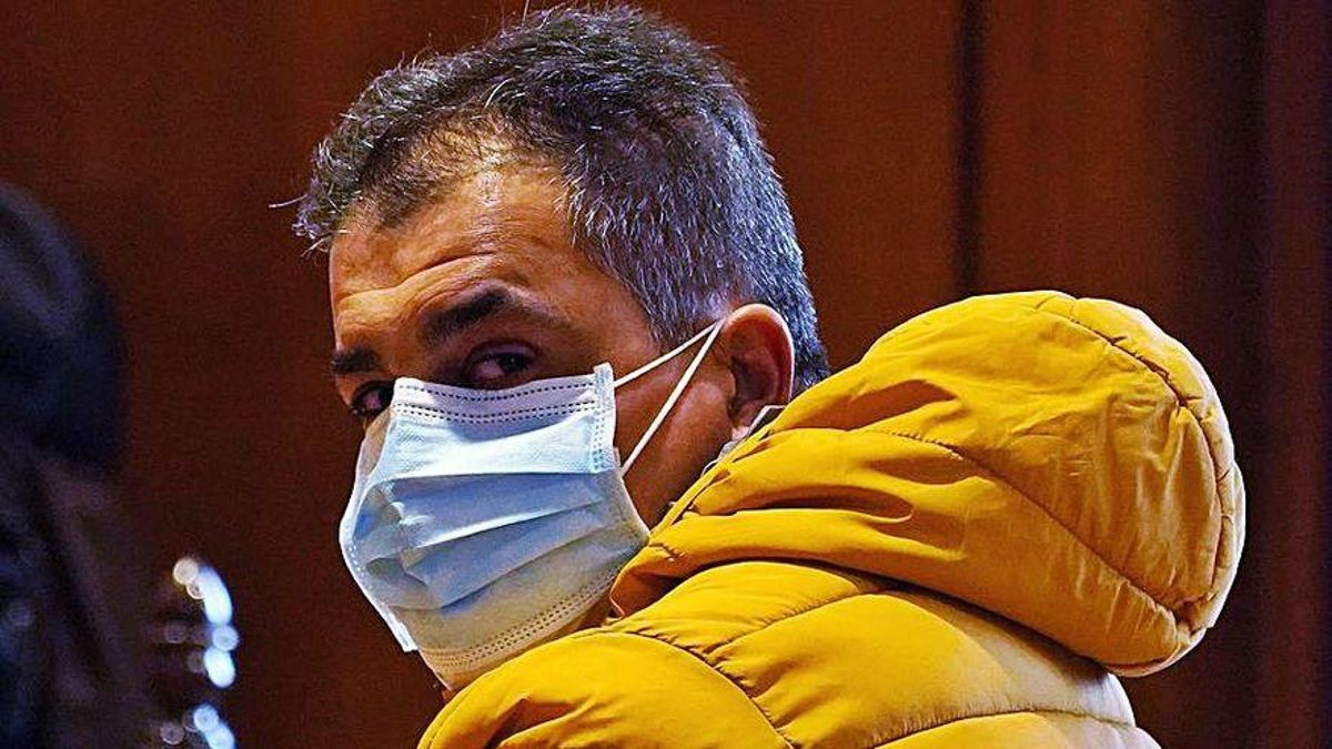 El condenado, en el juicio celebrado en Pontevedra.