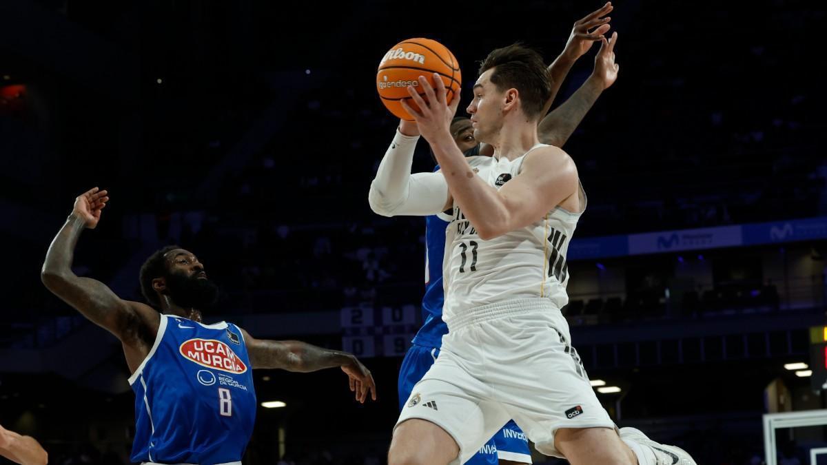 Mario Hezonja, sobre la eliminación del Barça: “Es algo normal, la liga ACB es la mejor de Europa y la victoria de Tenerife es una muestra de ello”