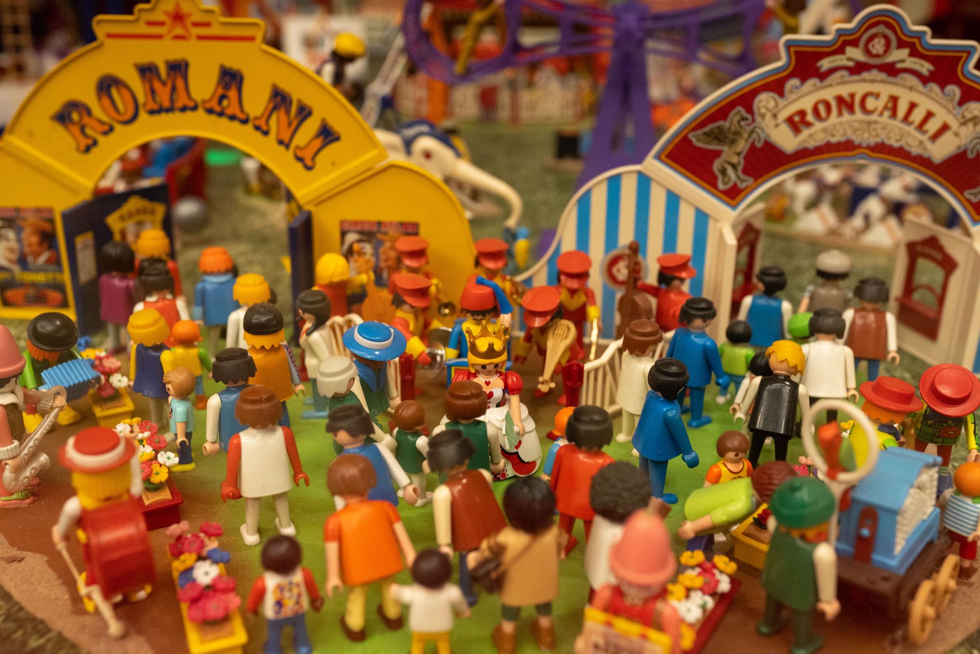 GALERÍA | La curiosa exposición de Playmobil en el Hotel Alda