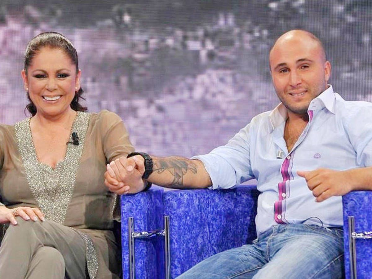 Kiko Rivera e Isabel Pantoja se reconcilian: se paraliza la venta de Cantora