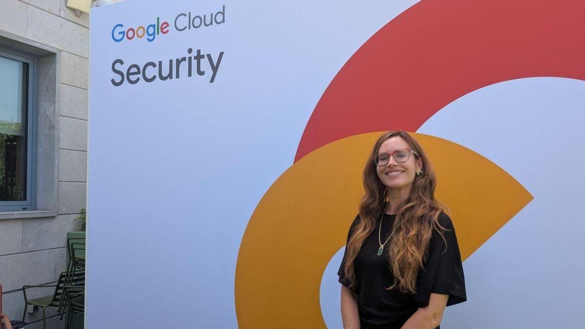 Cristina González Pitarch, ayer en el centro de Ciberseguridad de Google (GSEC), en Málaga.