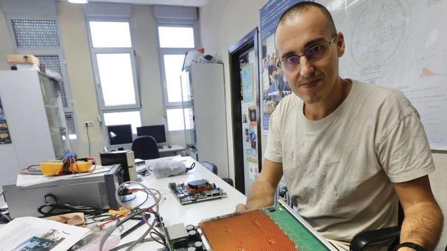 El experimento asturiano que podría revolucionar la física cabe en una mesa