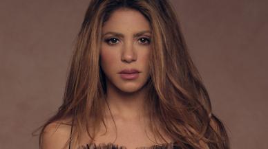 Shakira comparte sus fotos más 'hot' con Lucien Laviscount (y aclara si habrá nueva canción para Piqué)