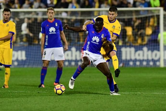 El partido entre el Alcorcón y el Real Oviedo, en imágenes