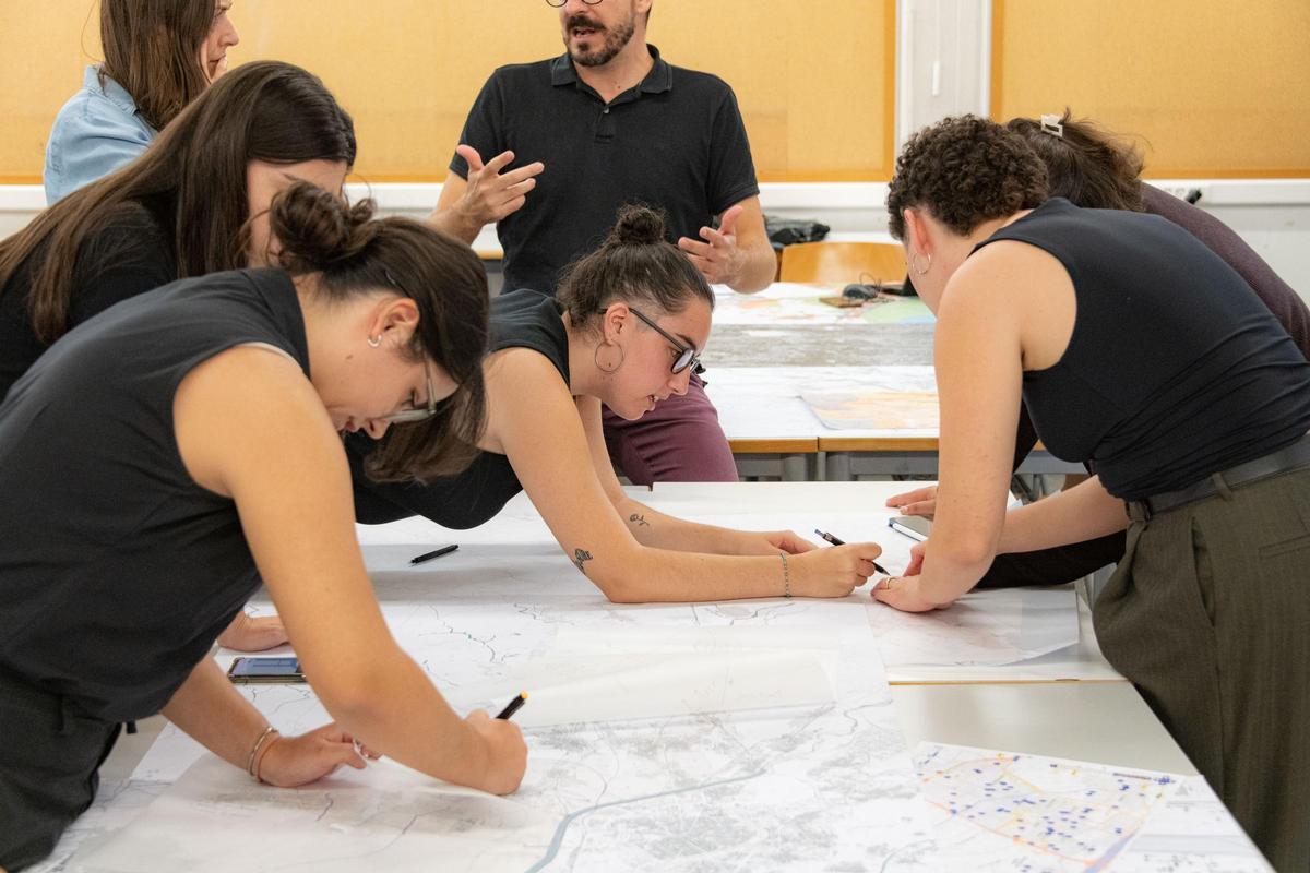 Participación del COITCV en el Taller Espacio Catarsis (sesión de trabajo): Estudiantes de ingenierías colaborando con expertos para diseñar soluciones a prueba de DANA
