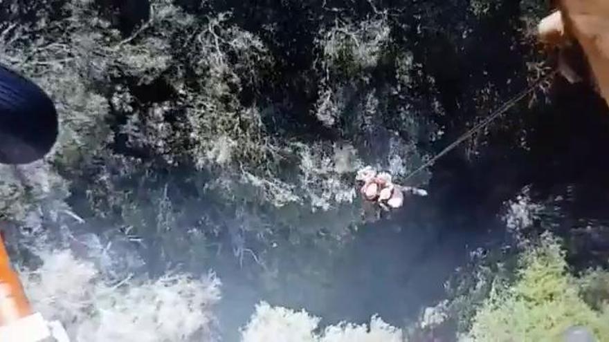 Así fue el rescate de un senderista en el barranco de Los Cernícalos