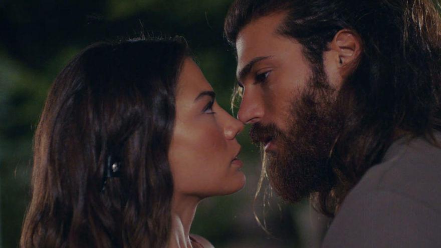 El gesto que ha enamorado a Can Yaman, el protagonista de Erkenci Kus, de los españoles