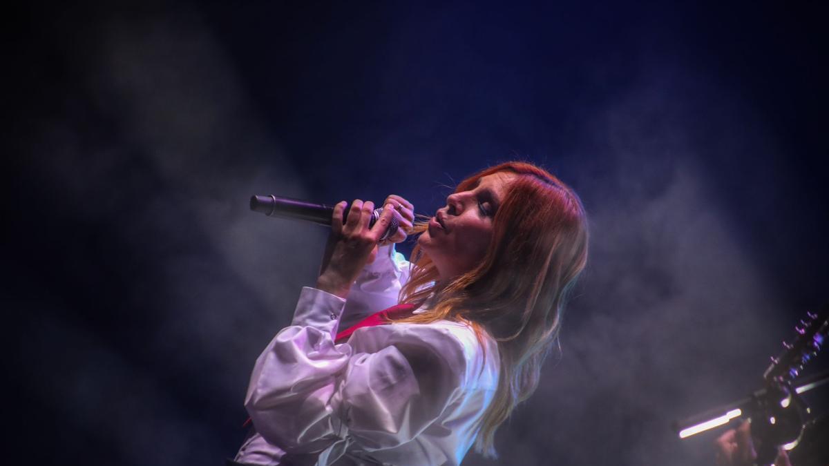 GALERÍA | Las imágenes más especiales del concierto de Leire Martínez en la Plaza Mayor de Zamora