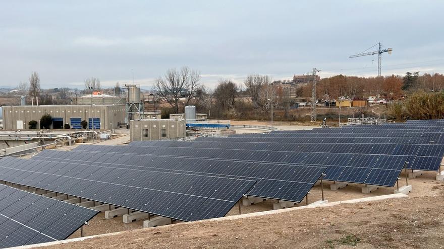 La depuradora de Sant Fruitós potencia l’autoconsum amb 412 plaques solars