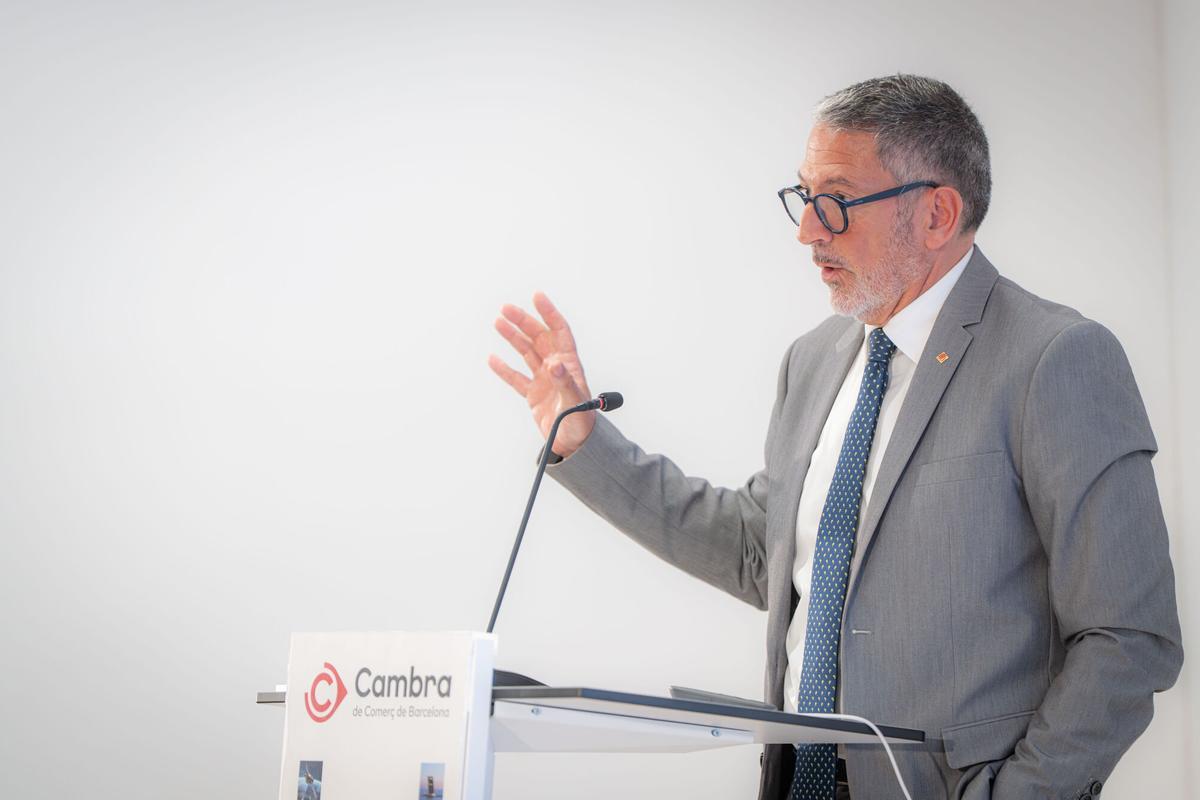 Clausura institucional a cargo de Miquel Sàmper, conseller de Empresa.
