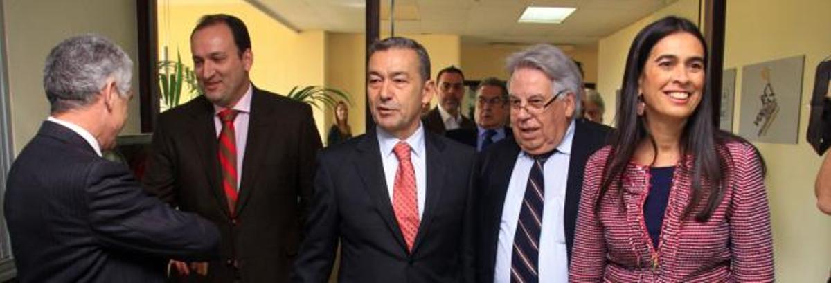 Ricardo de la Puente, Paulino Rivero, Marcos Brito y Hernández Bento en el Consorcio de Puerto de la Cruz. i AP