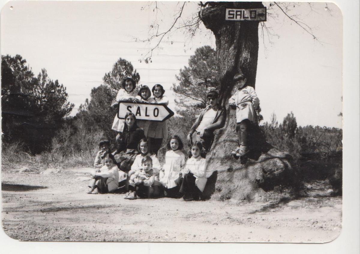 Alumnes de l’escola el Roure de Salo, el 1975.