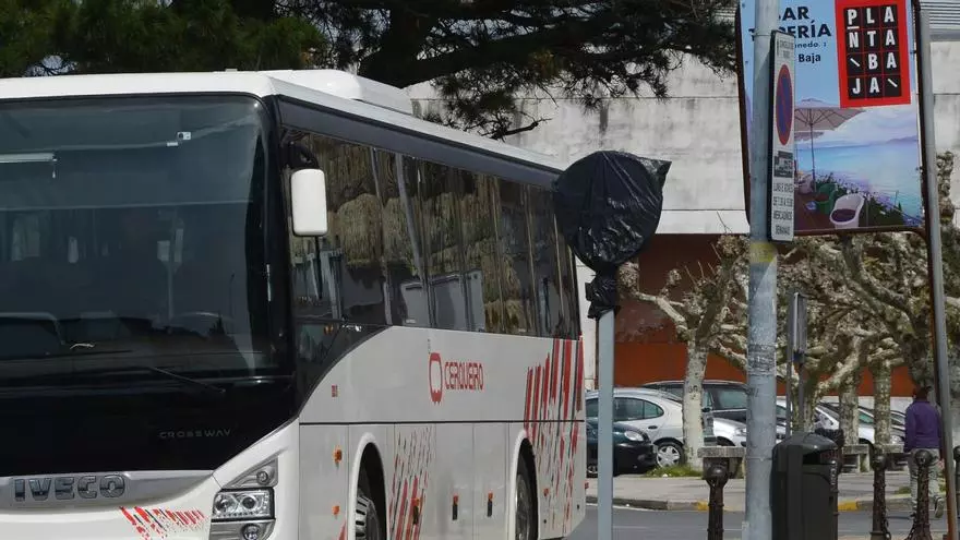 La Xunta acepta el plan de Cangas para mejorar la conexión con buses a las playas