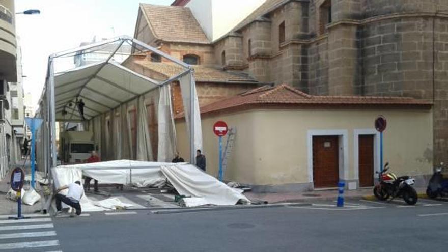 La carpa para resguardar imágenes ya está preparada junto a La Inmaculada