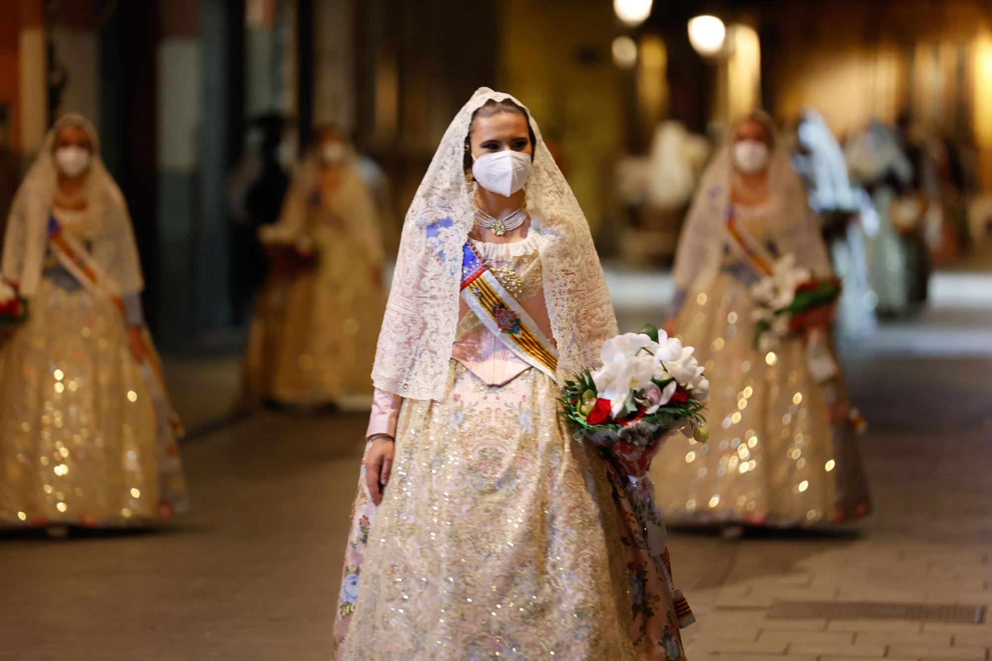 La Fallera Mayor y su Corte de Honor cierran la Ofrenda más atípica