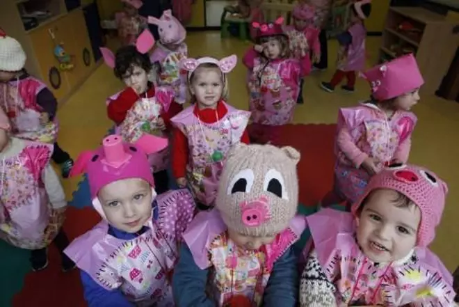 Celebración del Antroxu en la Escuela Infantil La Serena