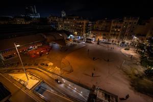 Una persona sin hogar muere en la plaza del Poeta Boscà, en la Barceloneta, en plena ola de frío