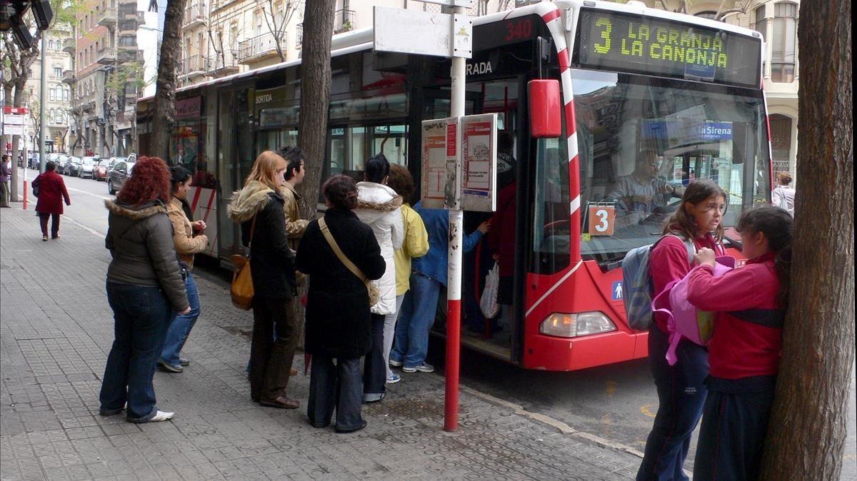 zentauroepp8003532 tarragona   tarragones   09 04 2008    autobuses urbanos de 180219152920