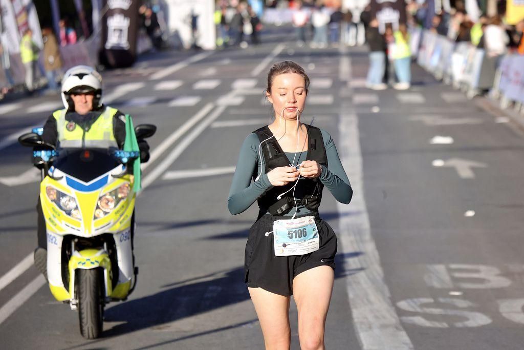 Las mejores imágenes de la TotalEnergies Maratón Murcia Costa Cálida