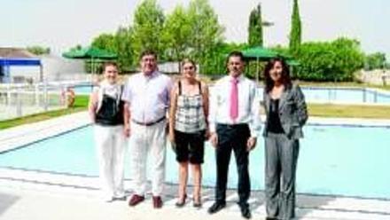 Inauguran las piscinas de Encinas Reales - Diario Córdoba