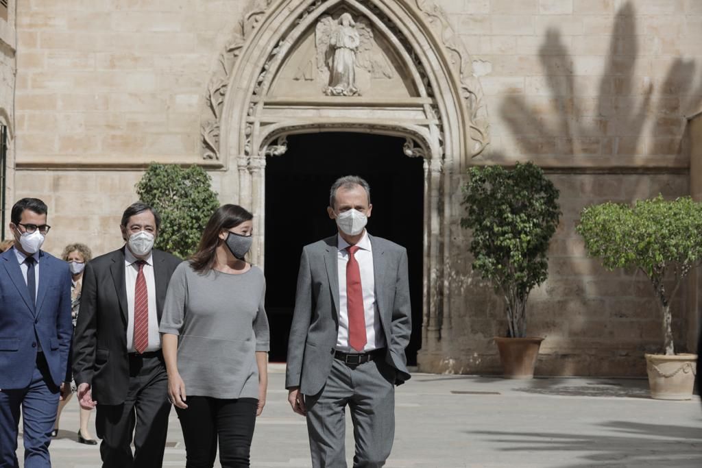 Francina Armengol y Pedro Duque presentan la sede del nuevo Sistema de Observación Costera en Palma