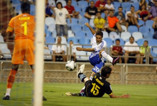 El Real Zaragoza logra el trofeo 'Carlos Lapetra' en la tanda de penaltis