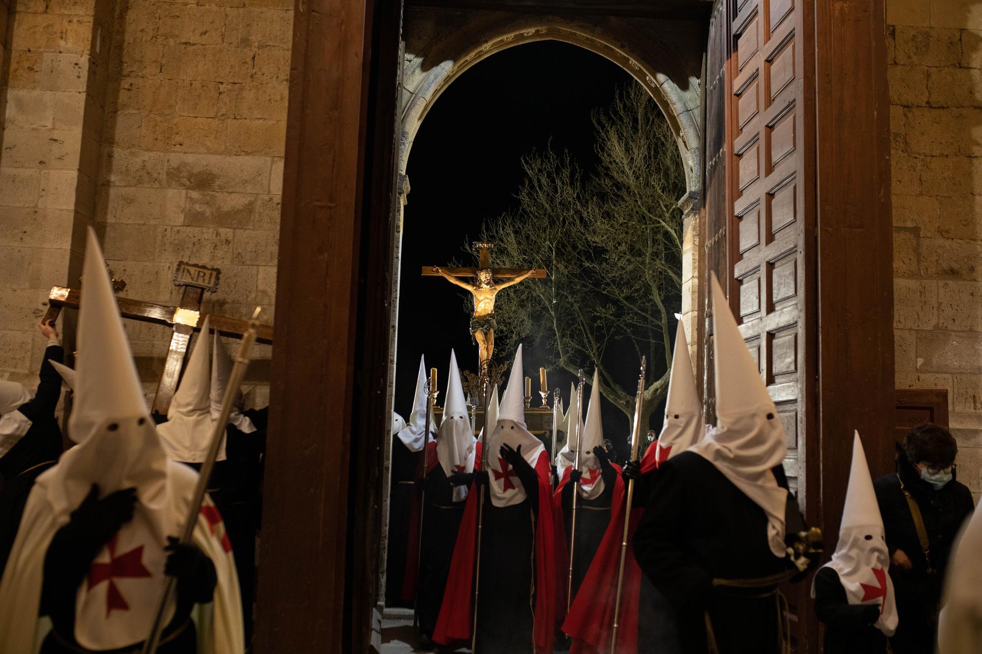 GALERIA | Las mejores imágenes del Vía Crucis de Toro