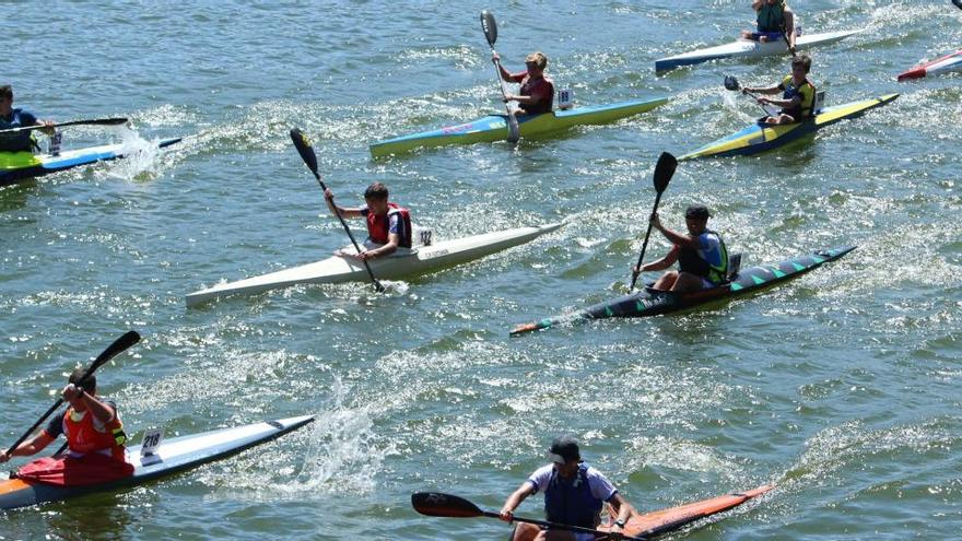 Los clubes zamoranos de piragüismo se unen para crear un proyecto en común, la UPZ