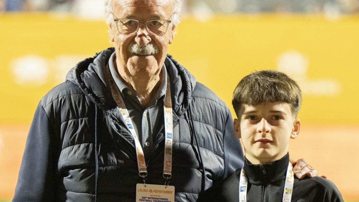 El doblete de David Moreno ante el Sevilla