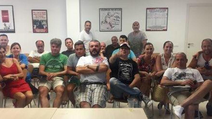 El personal de seguridad del aeropuerto de Ibiza convoca una huelga indefinida