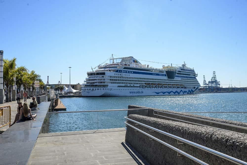 Crucero en el Muelle de Santa Catalina