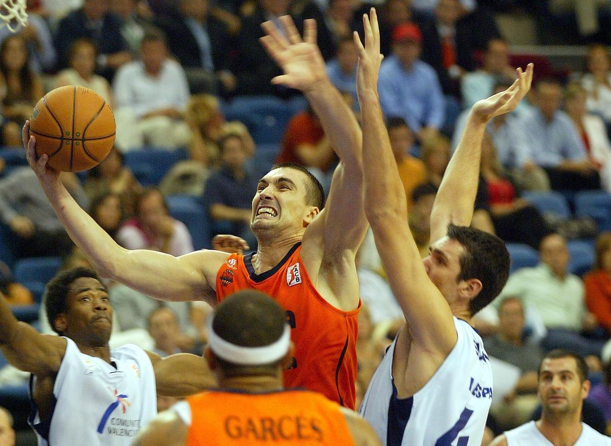 Dejan Milojevic, con el Valencia Basket