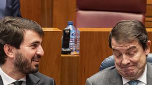 El primer matrimoni PP-Vox