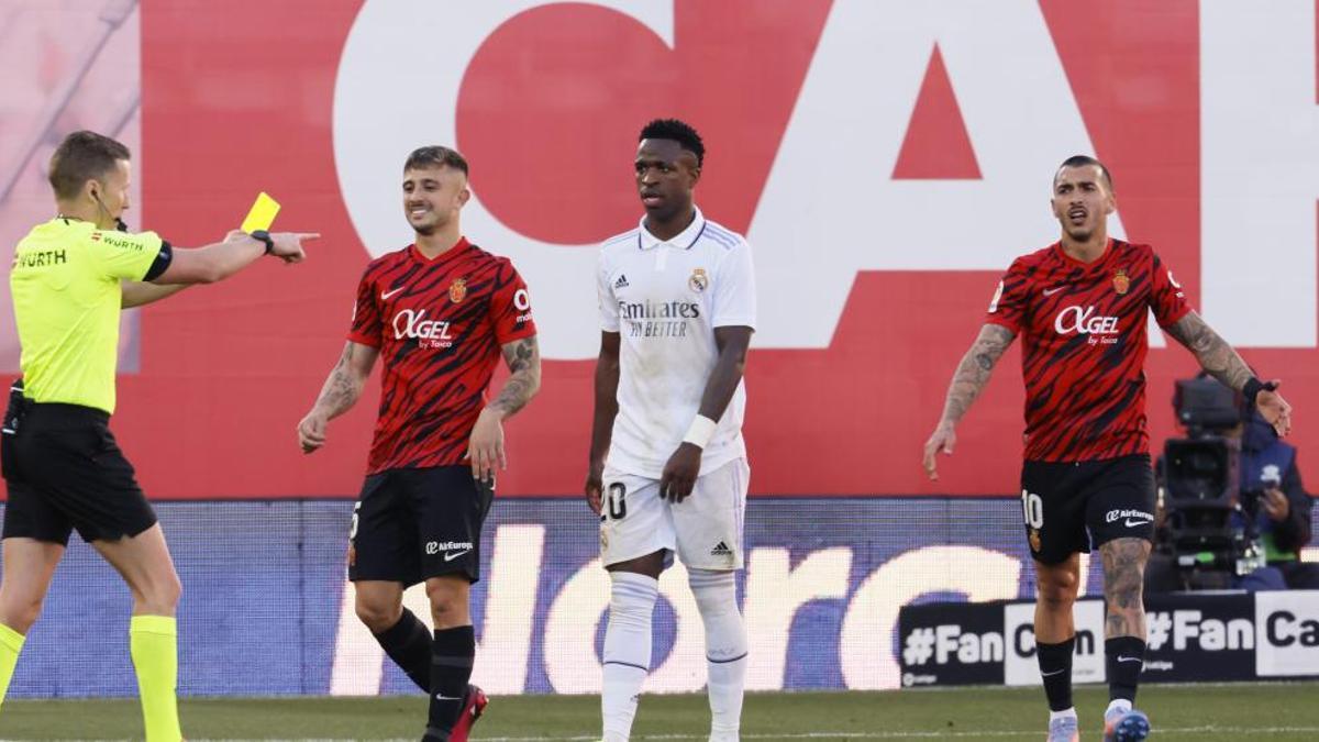 Vinicius y Maffeo, en el partido del Real Madrid en Son Moix.