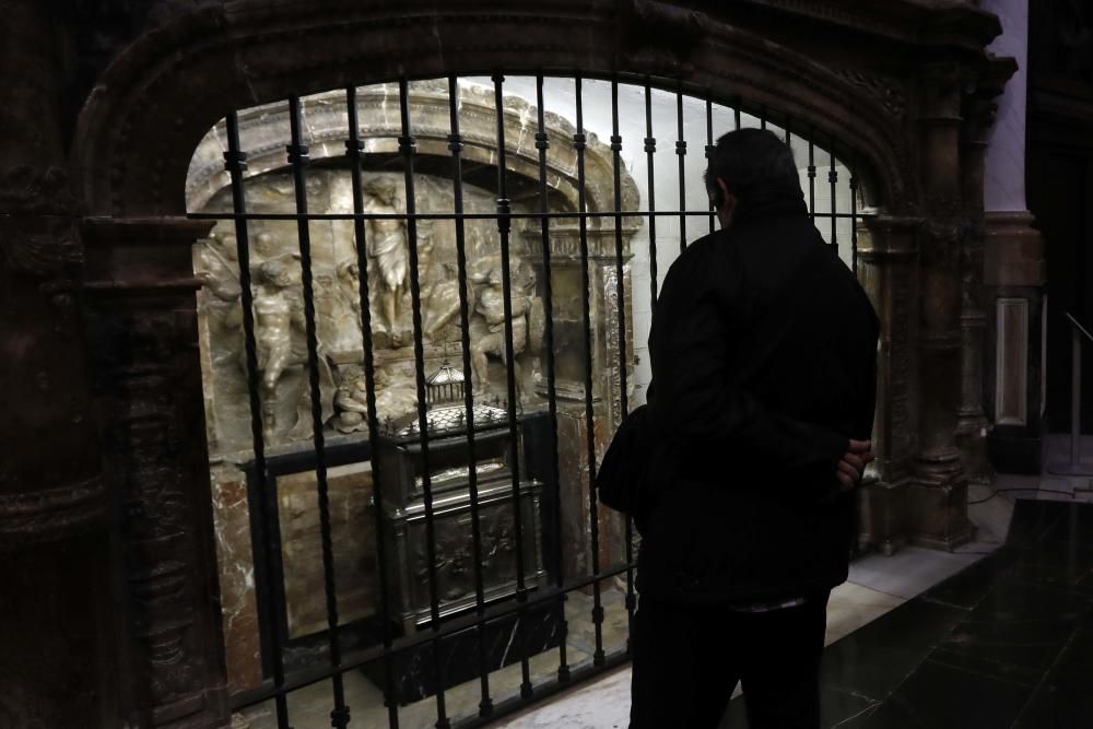 La Basílica de la Virgen de los Desamparados, el templo de los 350 años