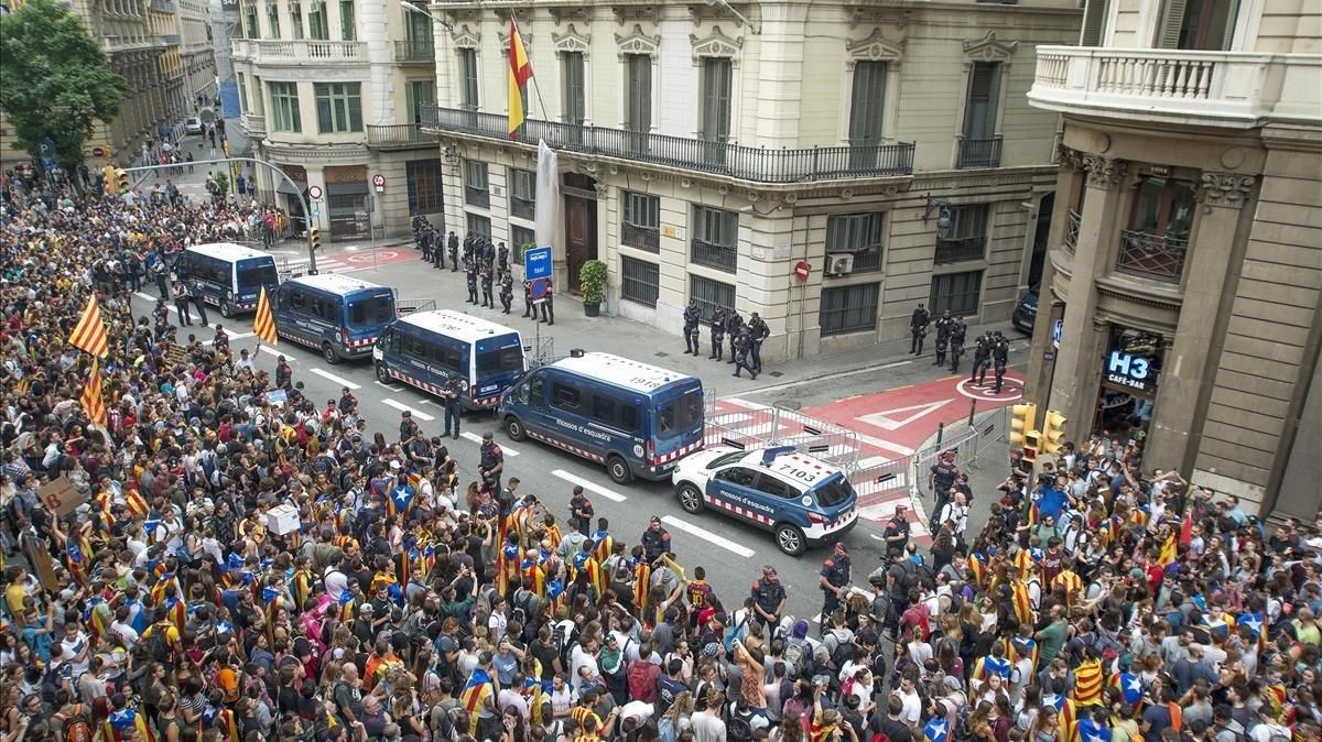 zentauroepp40395274 bar laietana191119192027 zentauroepp40395274 bar laietana191119192027